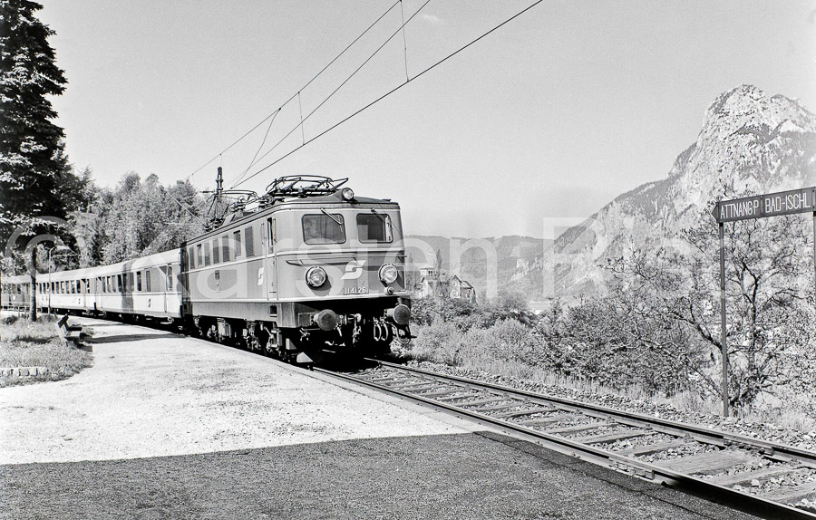 170 79,4 - 1979 71_KR66676