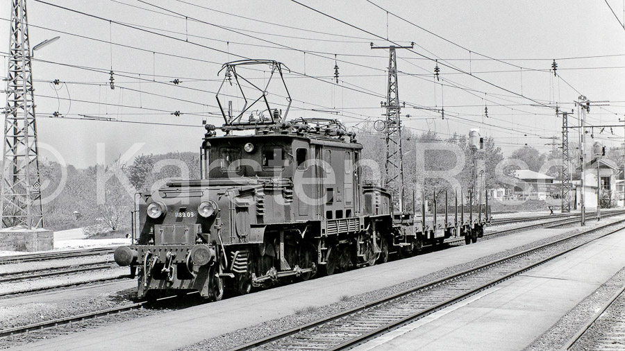 170 95,3 - 1979 77_KR66756