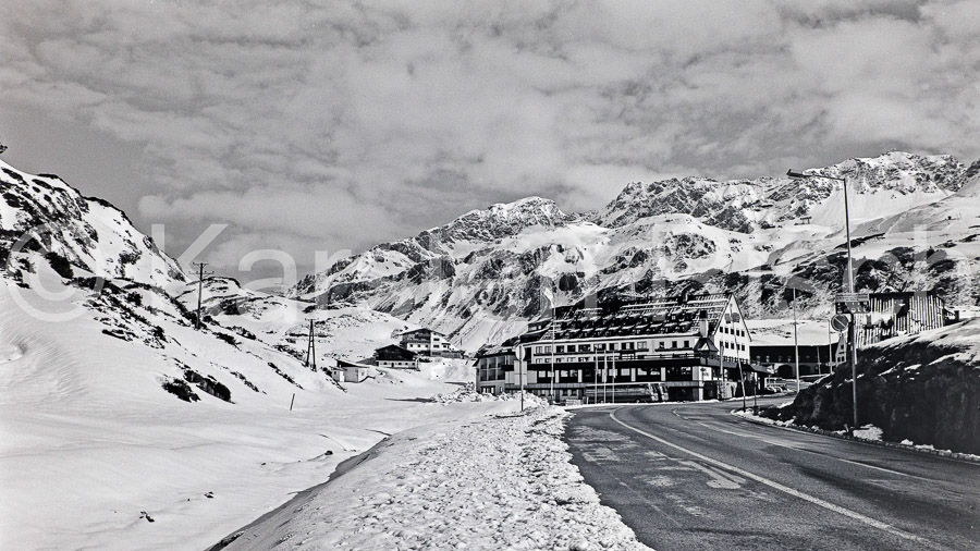 400 102 - 1981 033_KR13032