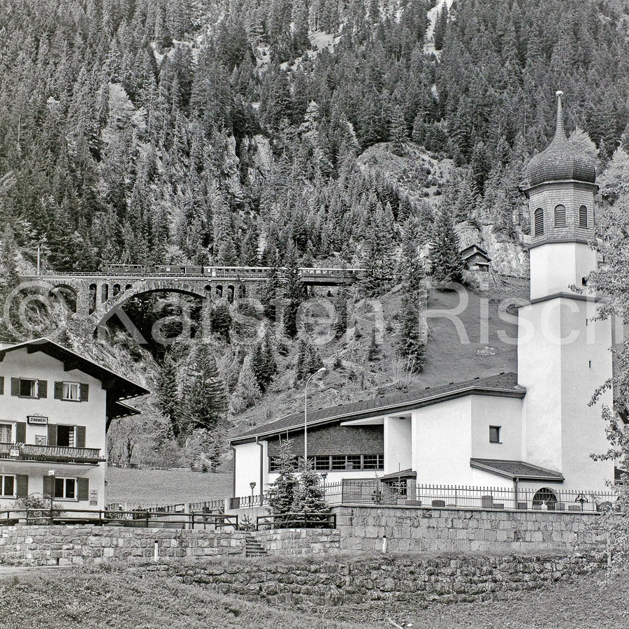 400 112,97 - 1981 037_KR13101