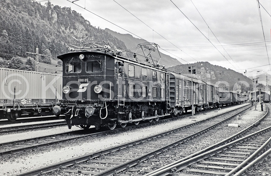 400 121,3 - 1981 032_KR12991