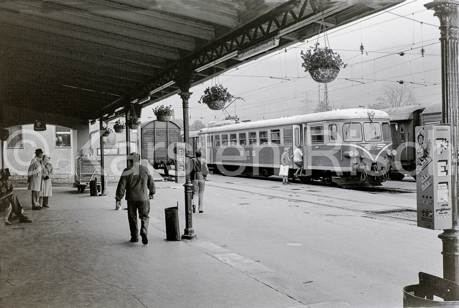 400 136,3 - 1981 030_KR12903