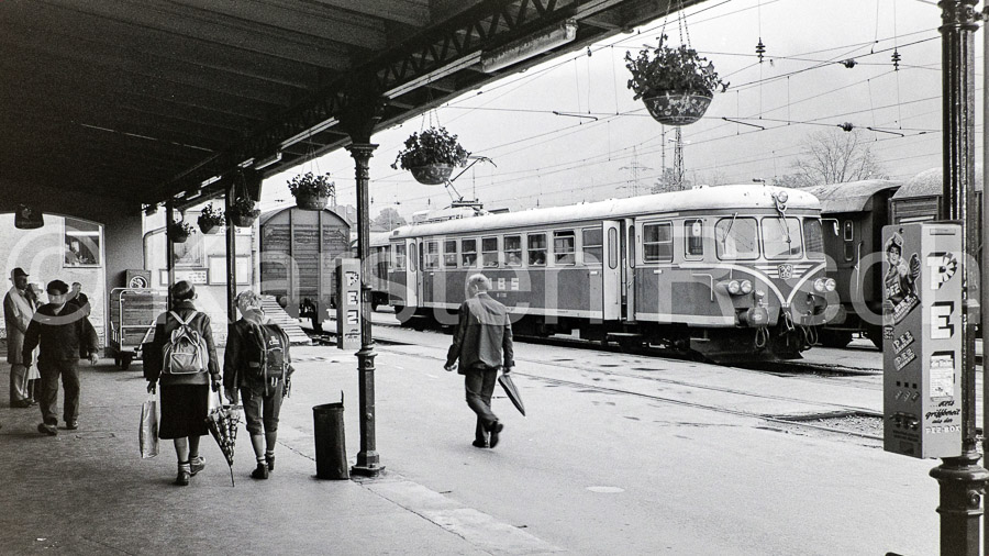 400 136,3 - 1981 030_KR12905