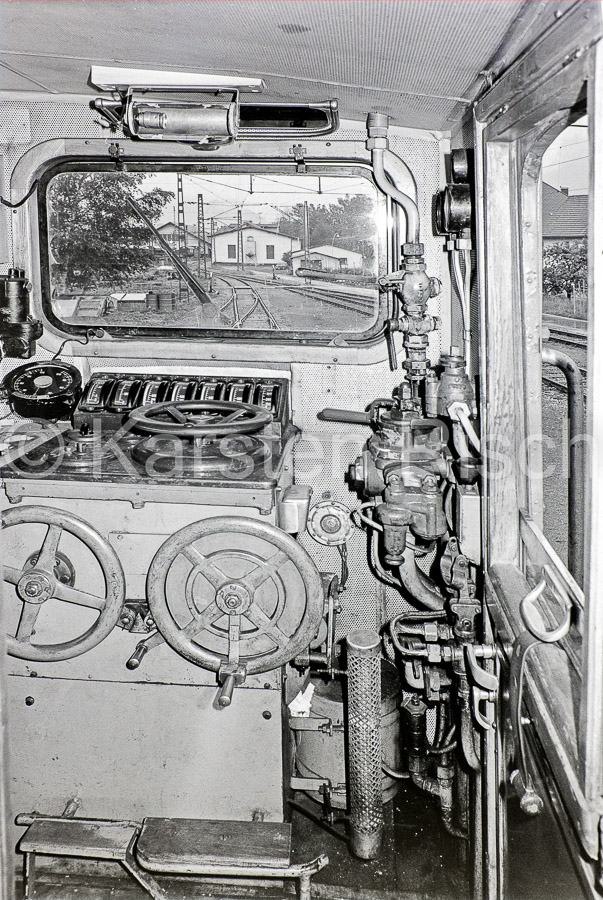 400 136,3 - 1981 030_KR12916