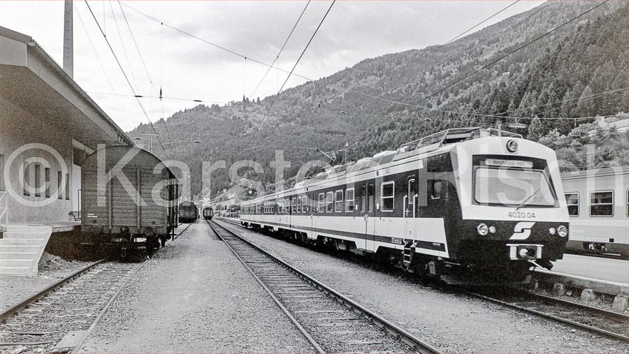 400 71,8 - 1981 030_KR12896