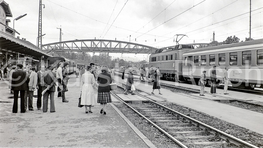 401 10,4 - 1981 031_KR12953