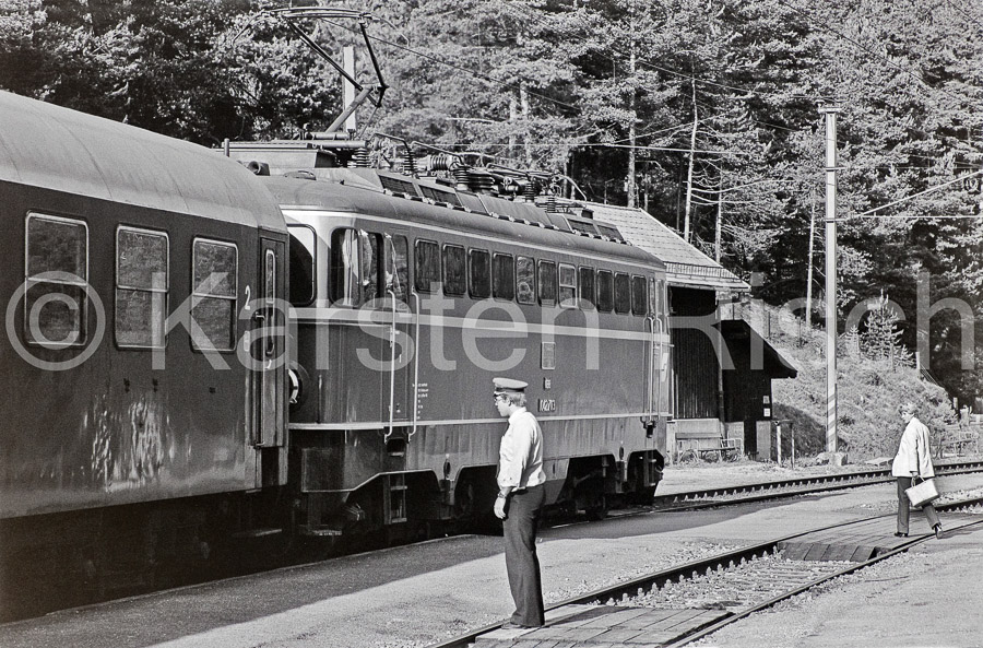 410 12,7 - 1981 23_KR92642