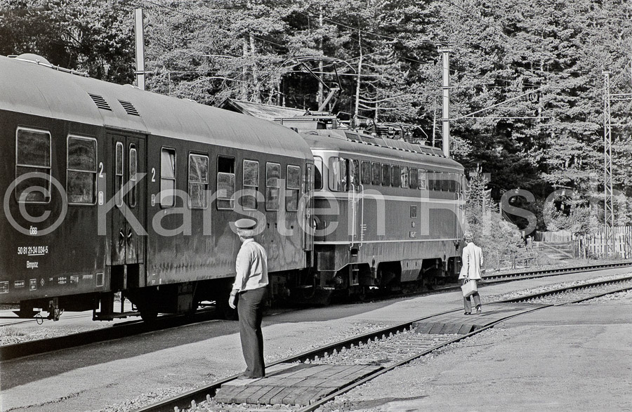 410 12,7 - 1981 23_KR92644