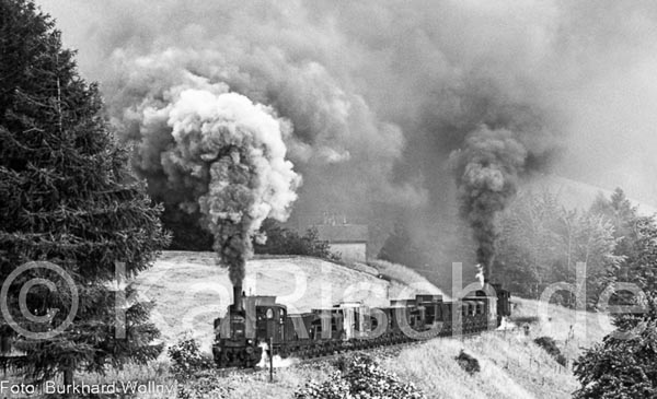 AT 61 Erzbergbahn - km --Ort, Jahr__Datei- Bergfahrt-zwei-Loks--D-#362