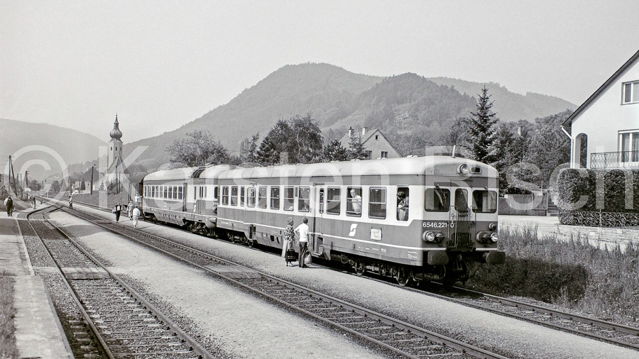 811 26,1 - 1988 010-1987_KR88487