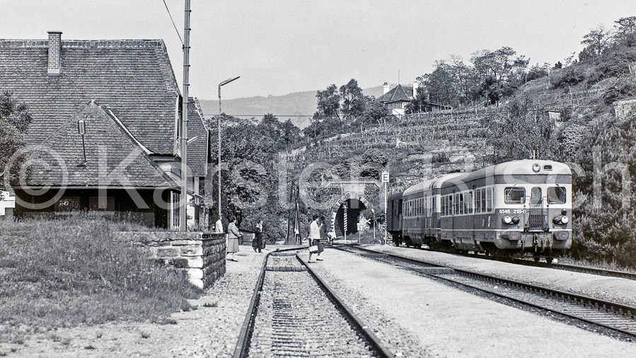 811 6,8 - 1988 006-1987_KR88524