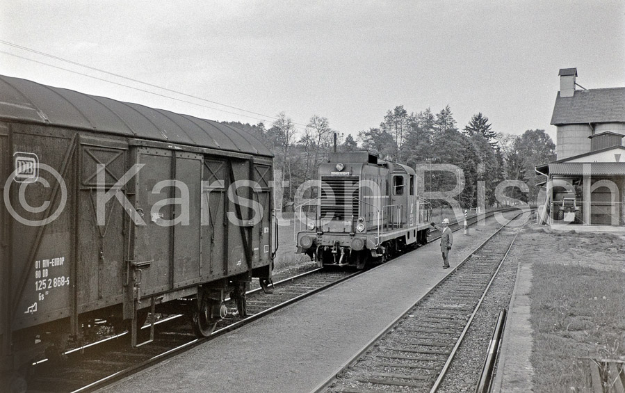 820(2) 16,9 - 1988 022-1987_KR88265