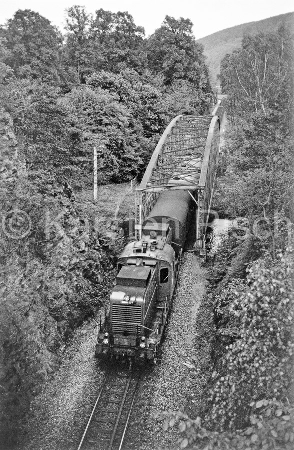 820(2) 18,0 - 1988 022-1987_KR88285