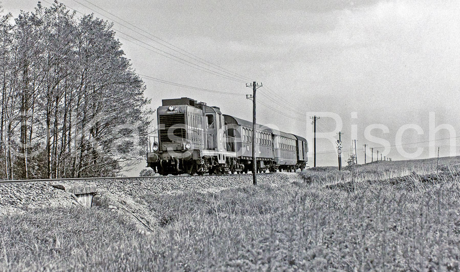 820(2) 1,0 - 1988 006-1987_KR88526