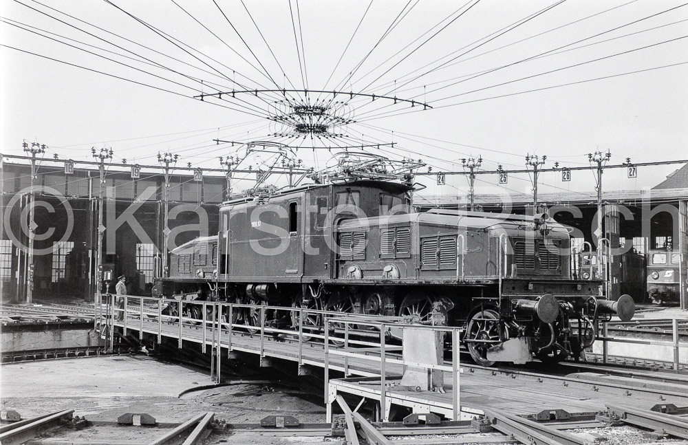 101 243,3 - 1980 55_KR80408