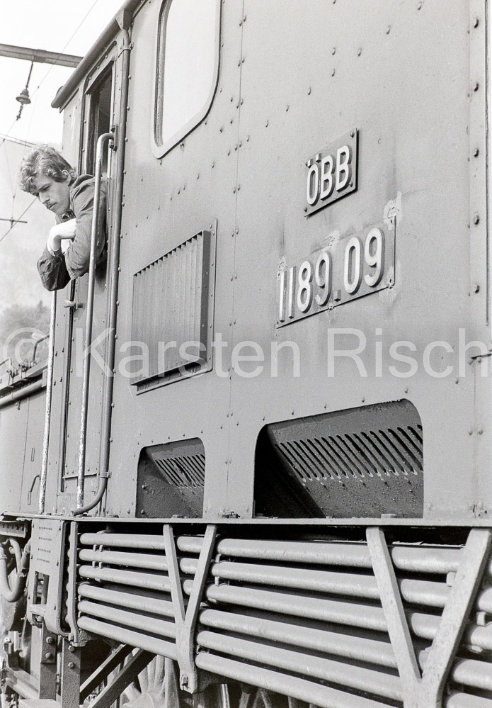 170 86,0 - 1979 94_KR86998