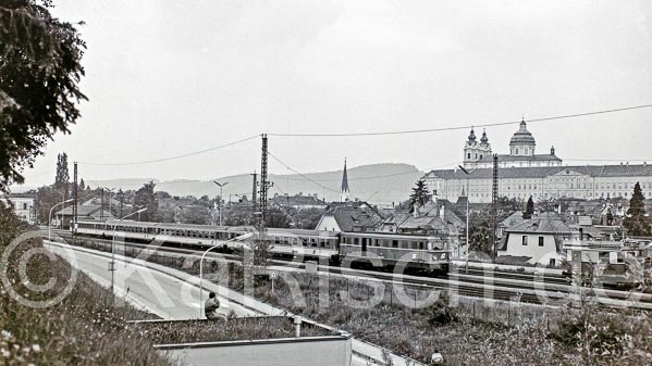 100 84,5 --_Eisenbahnstiftung - Foto- Karsten Risch_Datei- 1988 007-1987_KR88510