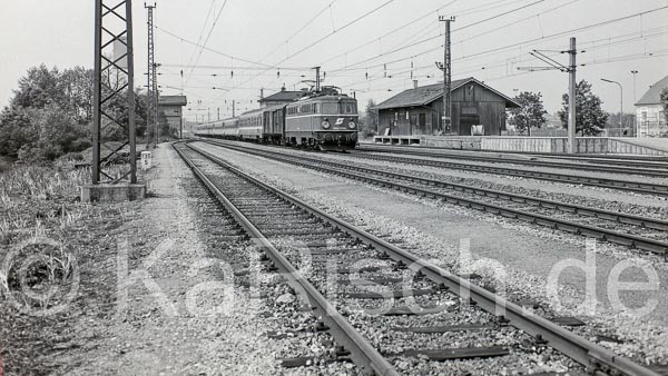 500 135,5 --_Eisenbahnstiftung - Foto- Karsten Risch_Datei- 1988 013-1987_KR88451