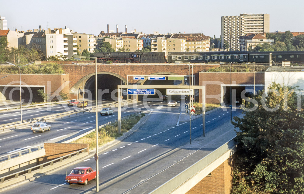 Berlin 12 Stadtautobahn - 1976_KR13215