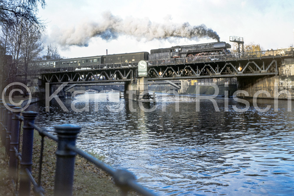Berlin 7,0 Spreebrücke Bellevue - 1974_KR13220
