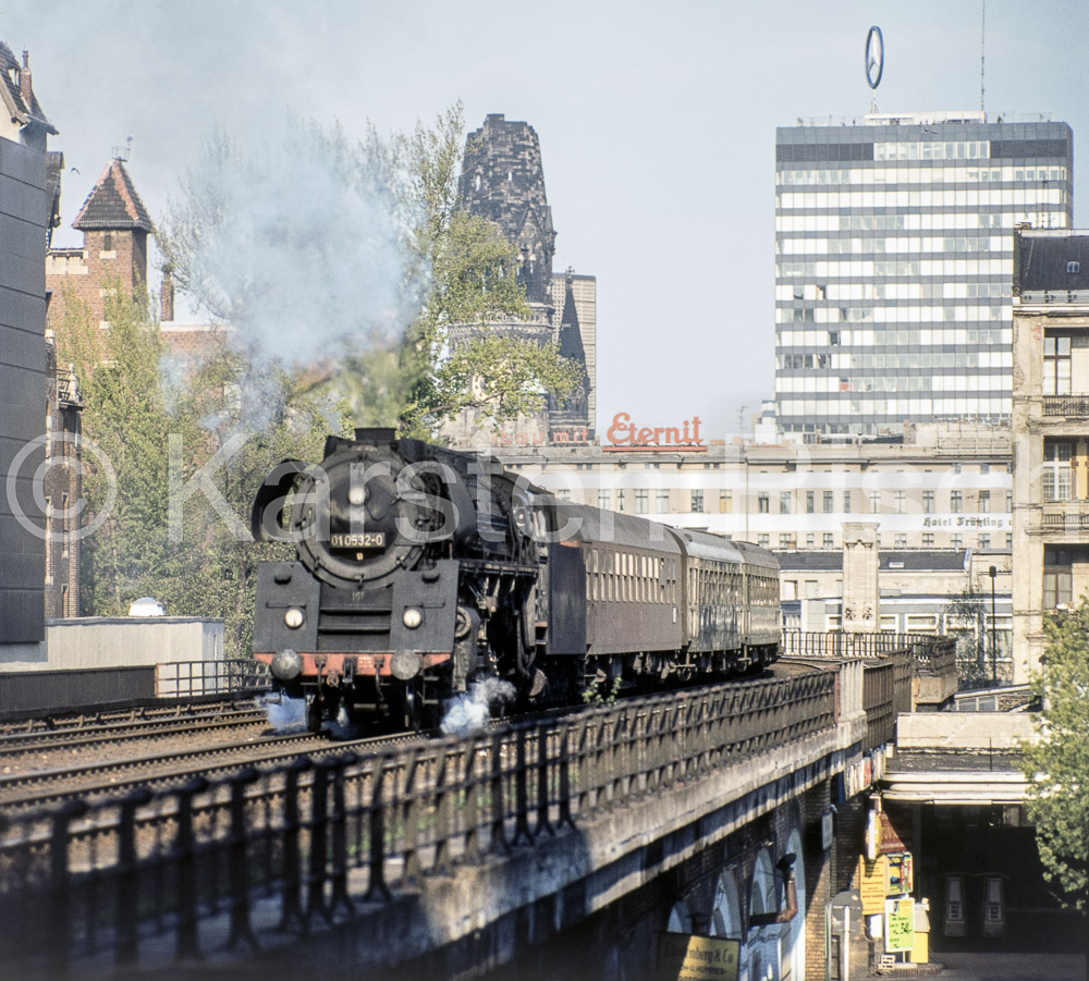 Berlin 9,6 Savigniplatz - 1976_KR13160