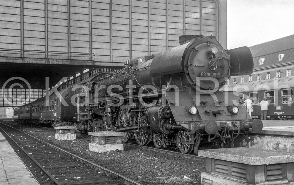 Berlin BR03 9 Bf. Zoo - 1976 11_KR13002