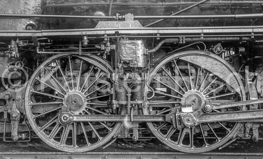 Berlin BR03 9 FW Bf. Zoo - 1976 11_KR13003