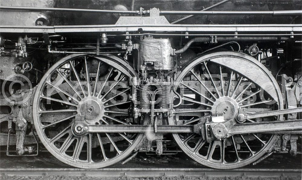 Berlin BR03 9 FW Bf. Zoo - 1976 11_KR81163