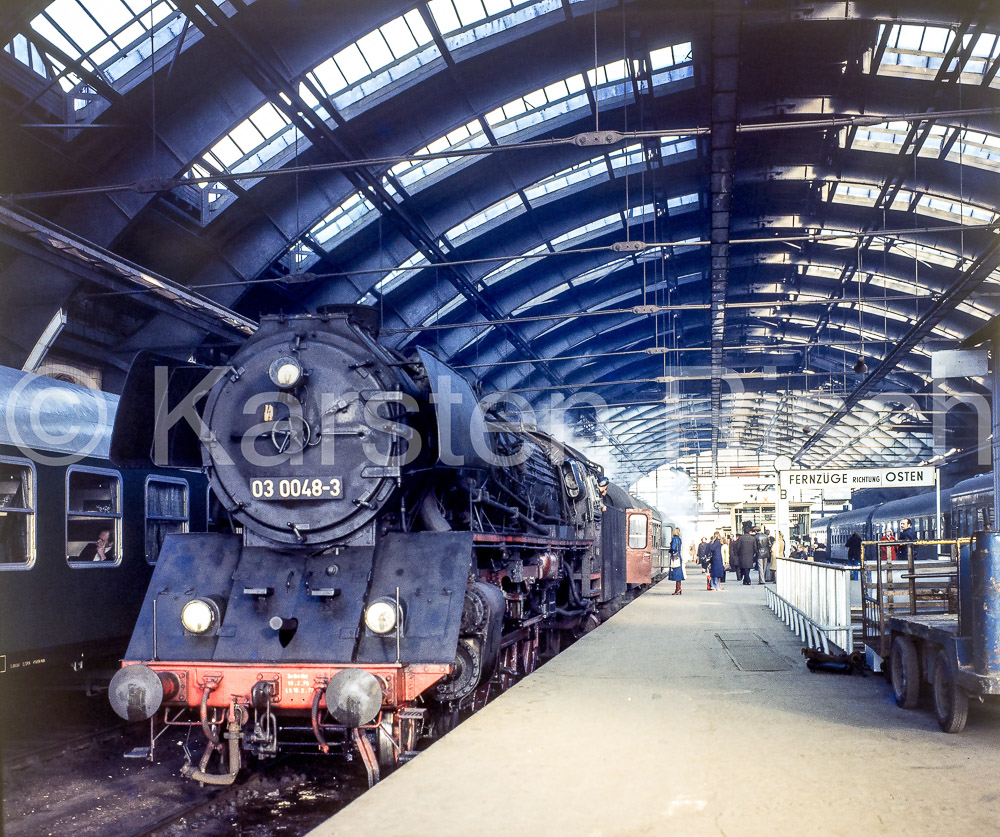 Berlin-Ost BR 03 Ostbahnhof - 1979_KR60072-Bearbeitet