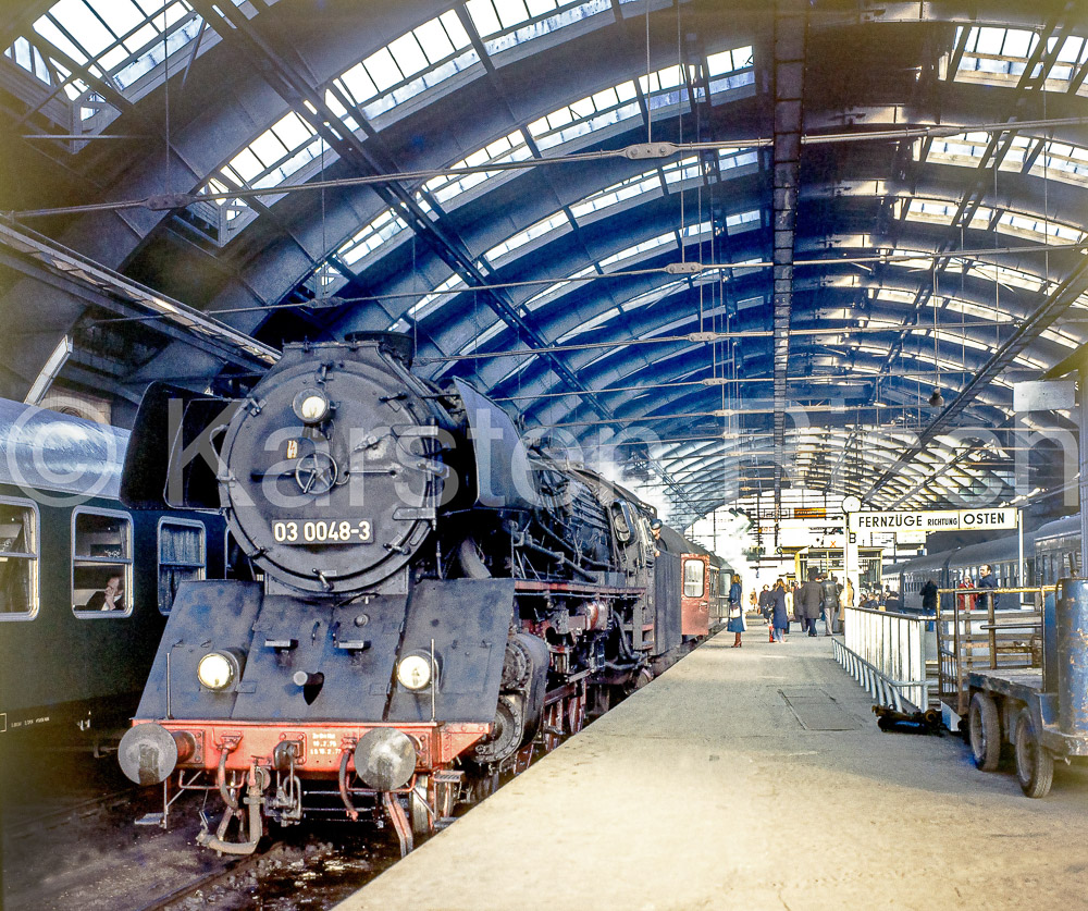 Berlin-Ost BR 03 Ostbahnhof - 1979_KR60072-Bearbeitet Kopie