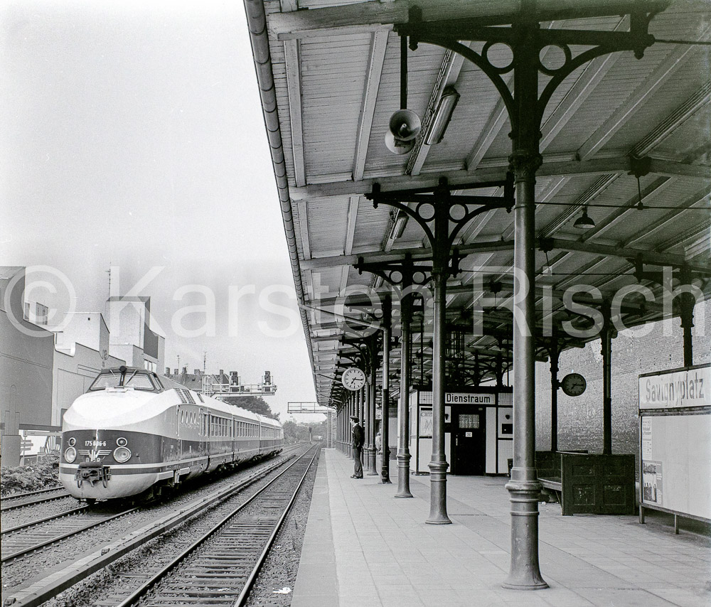 Berlin 10 Savigniplatz - 1979 141_KR18100