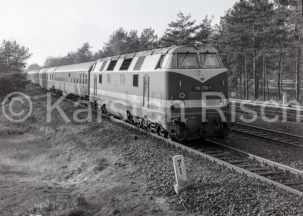 Berlin 15,3 Hüttenweg - 1974-42_KR80043