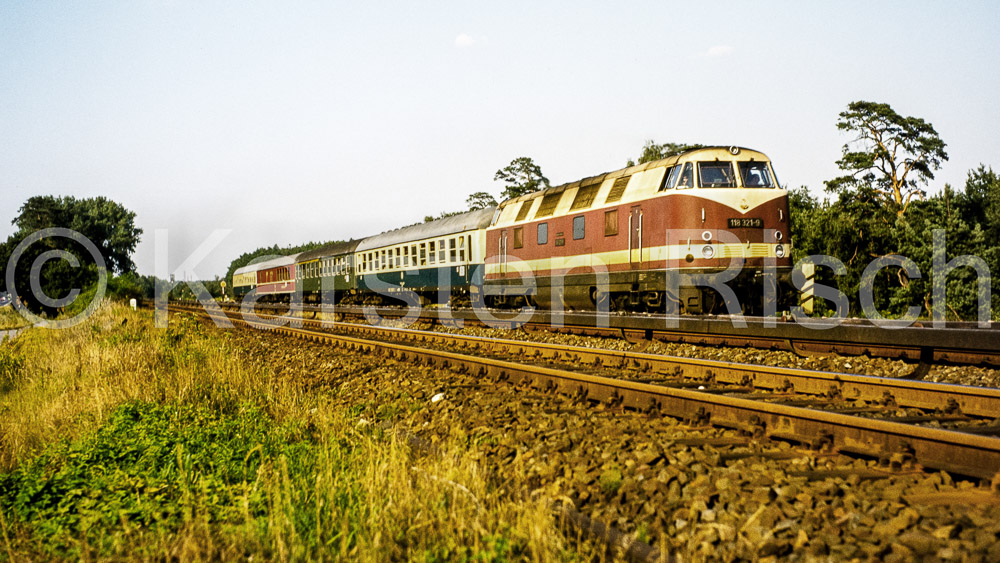 Berlin 15,3 Hüttenweg - 1975_KR13282-Bearbeitet