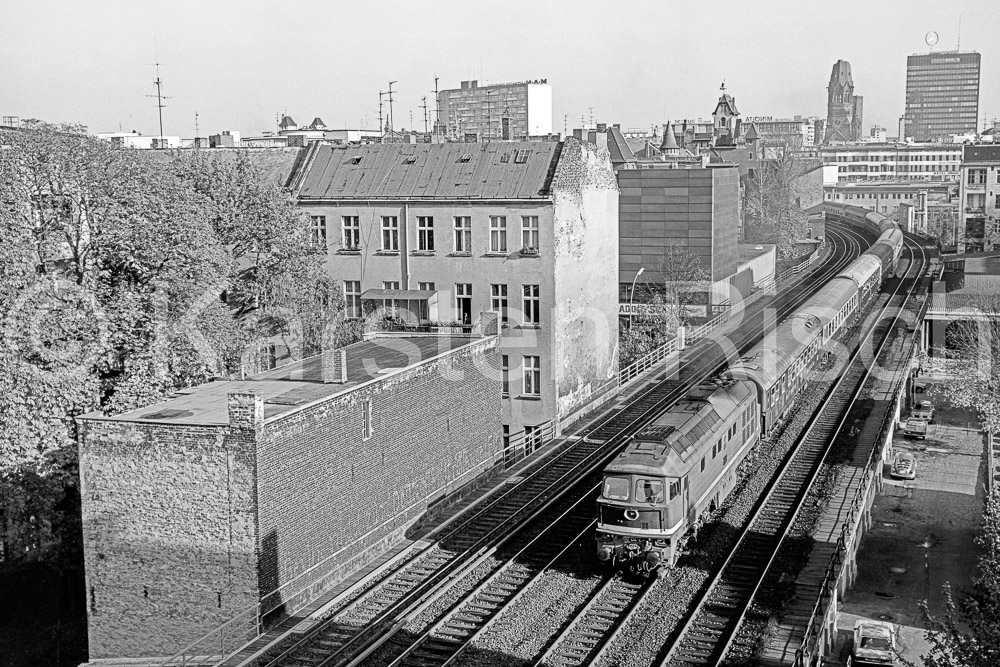 Berlin 9,5 Savigniplatz - 1984 43_KR13072