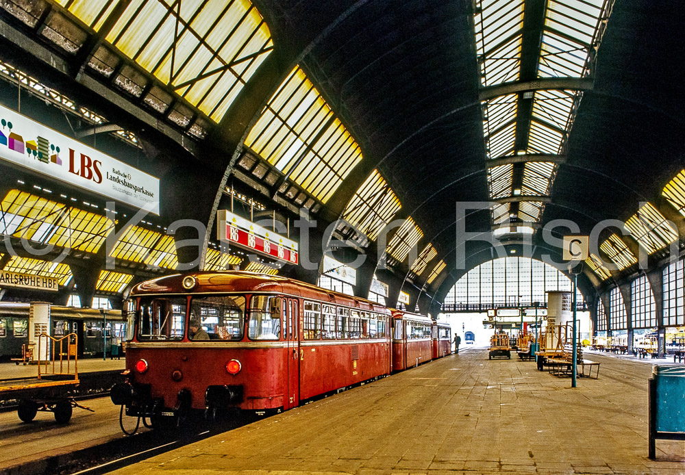 710 -4,6 - 1983_KR33844-Bearbeitet