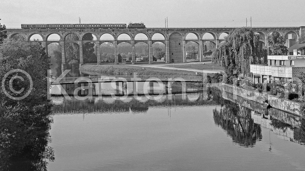 780 23,6 - 1983 34_KR35841