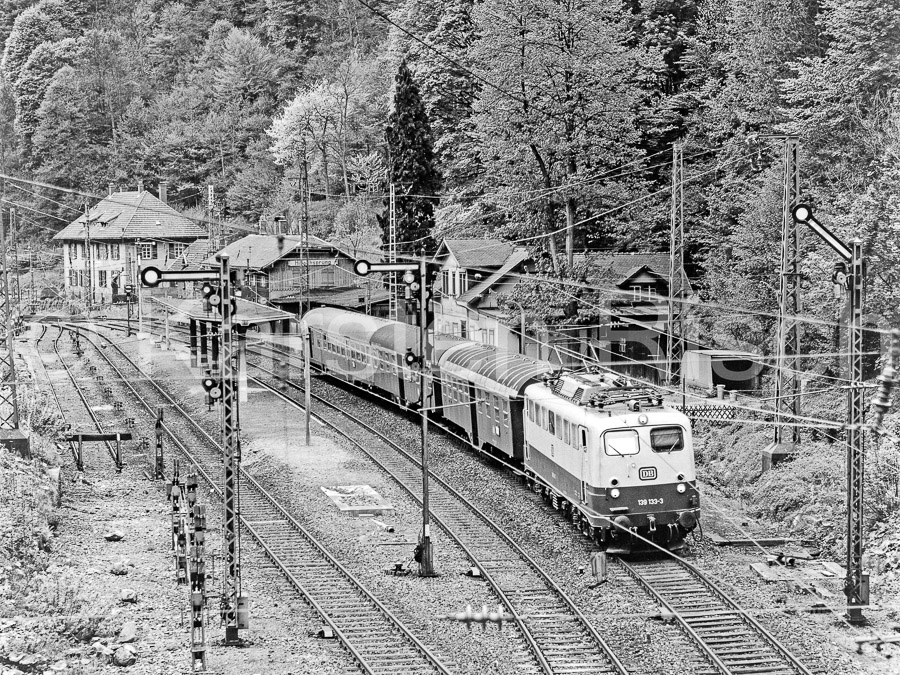 727 18,2 - 1979 86_KR86871