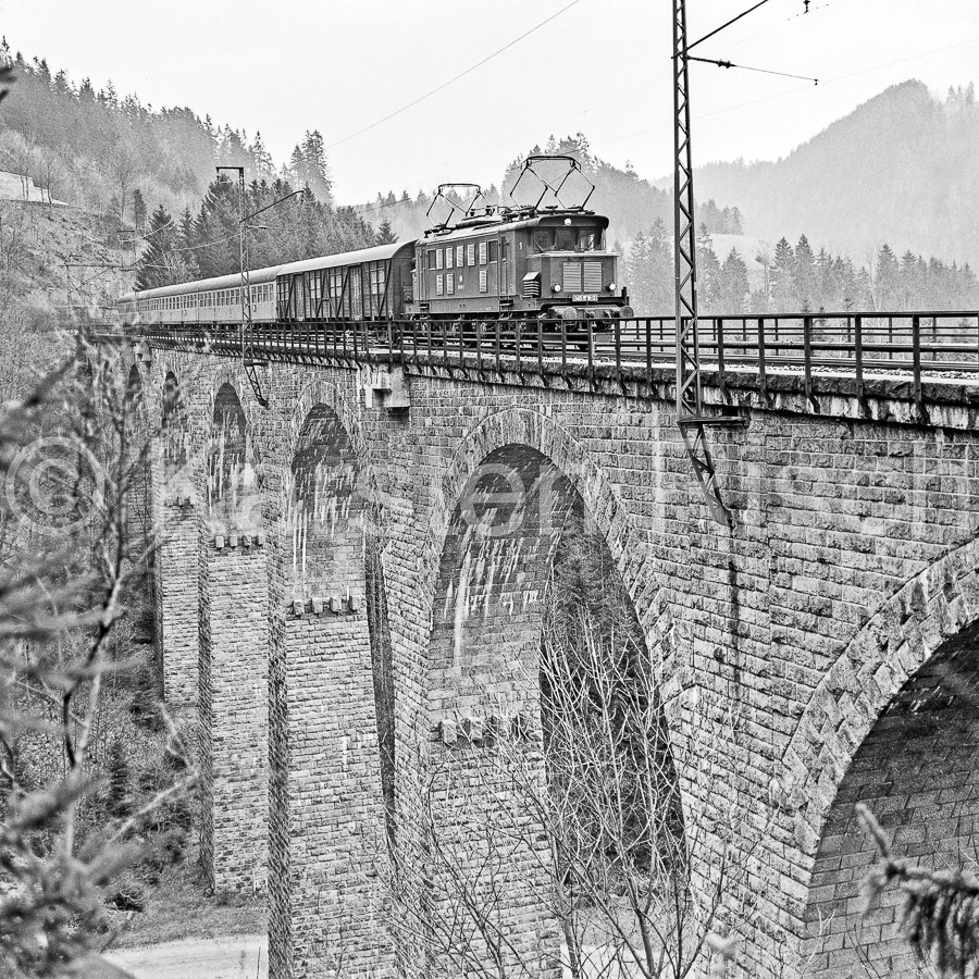 727 22,5 - 1979 54_KR16348