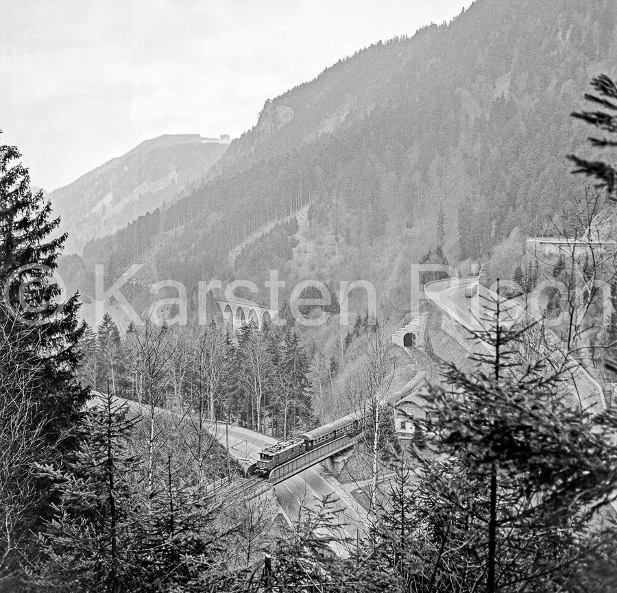 727 22,8 - 1978 47_KR13561