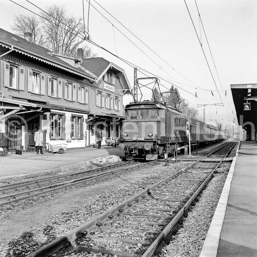 727 25,4 - 1979 55_KR16361