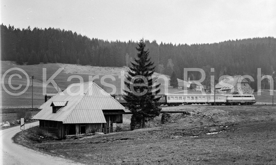 727 27,0 - 1979 53_KR16338