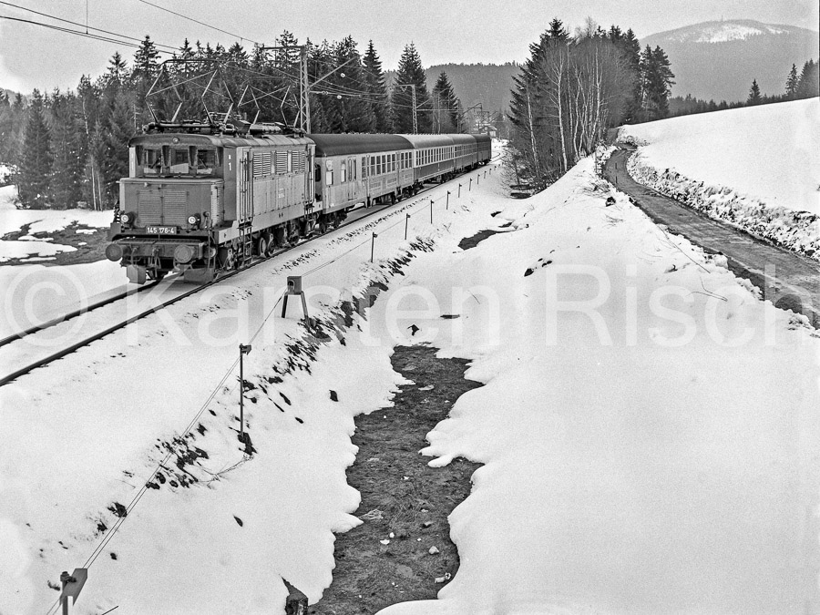 727 27,4 - 1978 40_KR93434