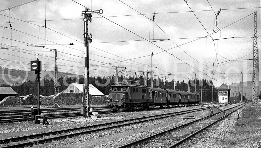 727 29,3 - 68280_EBS_KR-ES-432-Bearbeitet