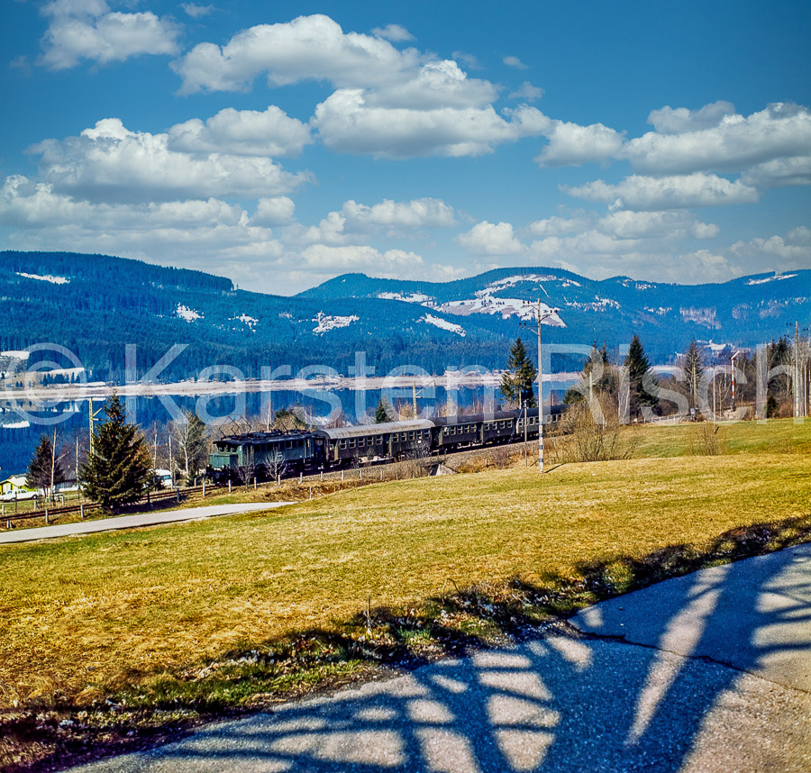 728 17,0 - 1978_KR72327