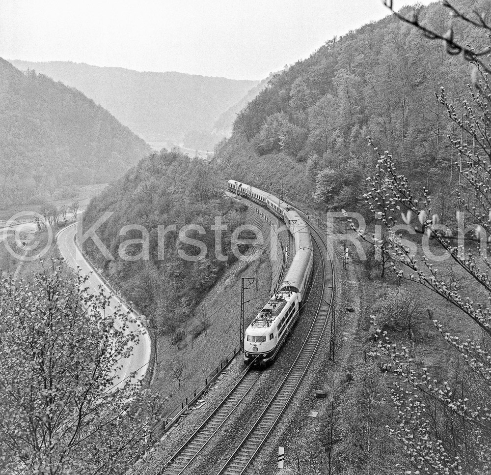 750 65,0 - 1975 80_KR60312