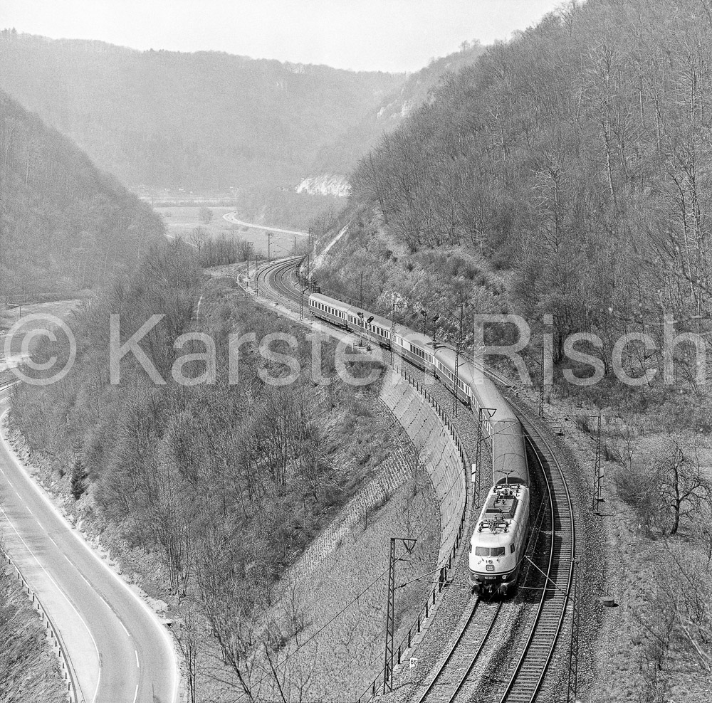 750 65,0 - 1978 68_KR14001