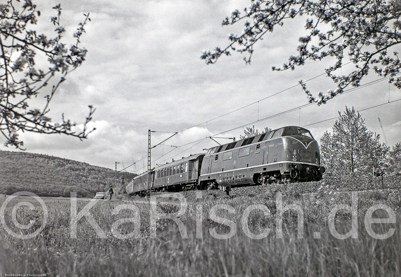 DB 780 118 -  Ort, Frühjahr 1975 _Eisenbahnstiftung - Foto- Karsten Risch - 1975 45_KR20069