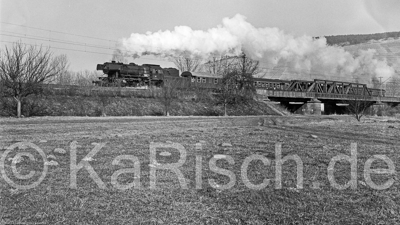 DB 780 118,5 -  Gerlachsheim, März 1975 _Eisenbahnstiftung - Foto- Karsten Risch - 1975 62_KR40110