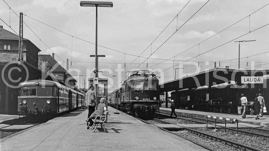 780 116,1 - 1977 20_KR62066