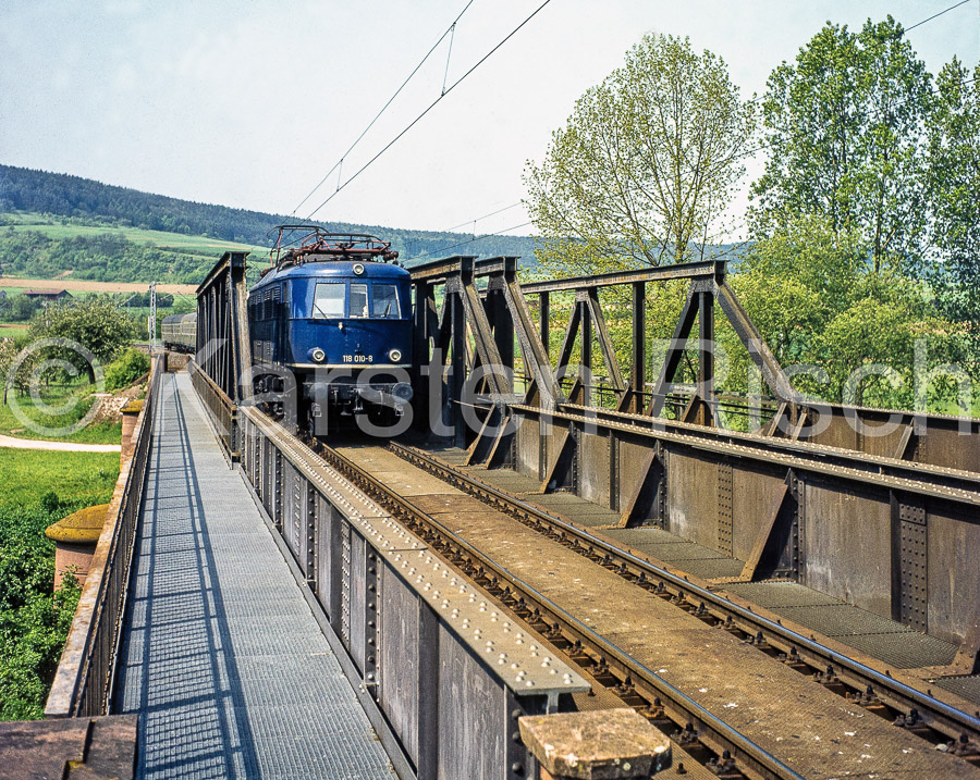 780 118,5 - 1977_KR79940